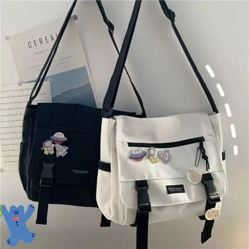 Harajuku Versatile Canvas Women Crossbody Bags Solid Color Flip Casual Handbag Shoulder Bags Teen Girls Messenger Bag Satchels_1