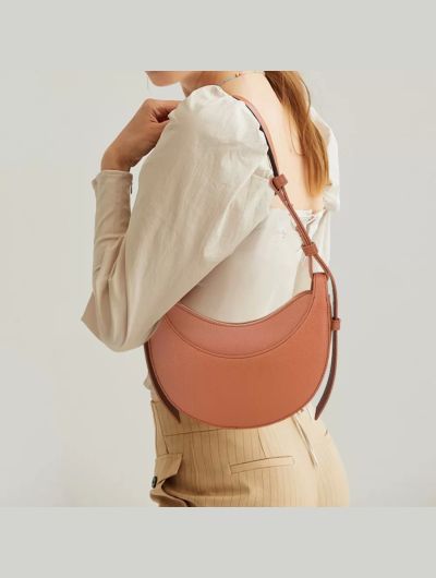 Women Tote Bags Casual Hobo Bag Luxury Brand Handbag Large Capacity PU Half Moon Crescent Bag Saddle Shoulder Bag Commuting Bag