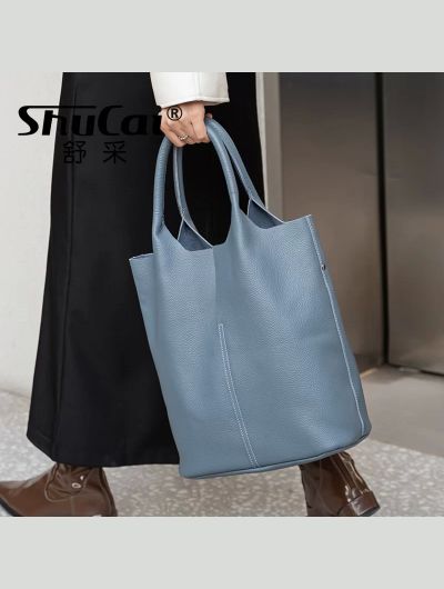 Genuine Leather Commuter Tote Bag Simple Ladies Soft Cowhide Tote Shoulder Handbag Large Capacity Women Bucket Bag 2025 New