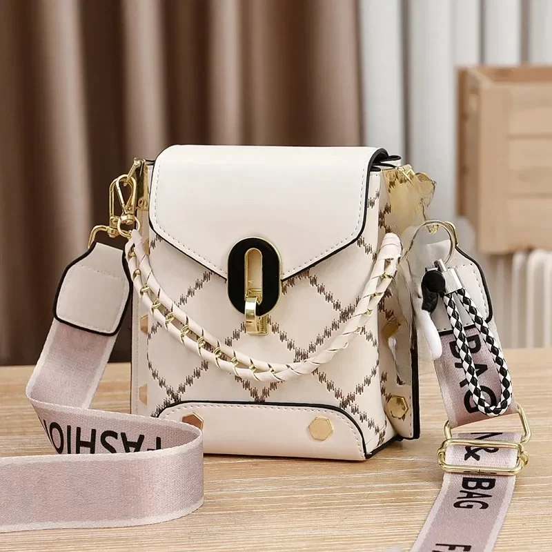 Summer New Bag Korean Style Simple Small Square Bag Fashion All-Match Shoulder Crossbody Fashion Mini Phone Bag Women Handbags_9