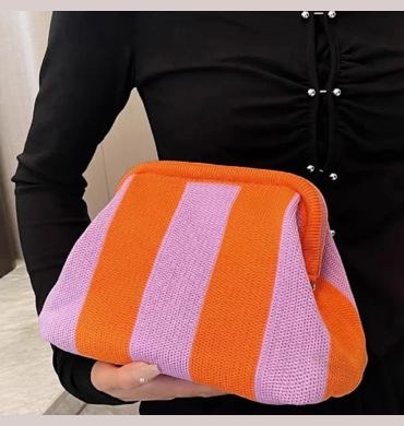 Summer Beach Clutch Bag Contrast Color Small Crochet Handbag Knitting Dumpling Clutch for Women Cute Cloud Casual Colorblock Bag