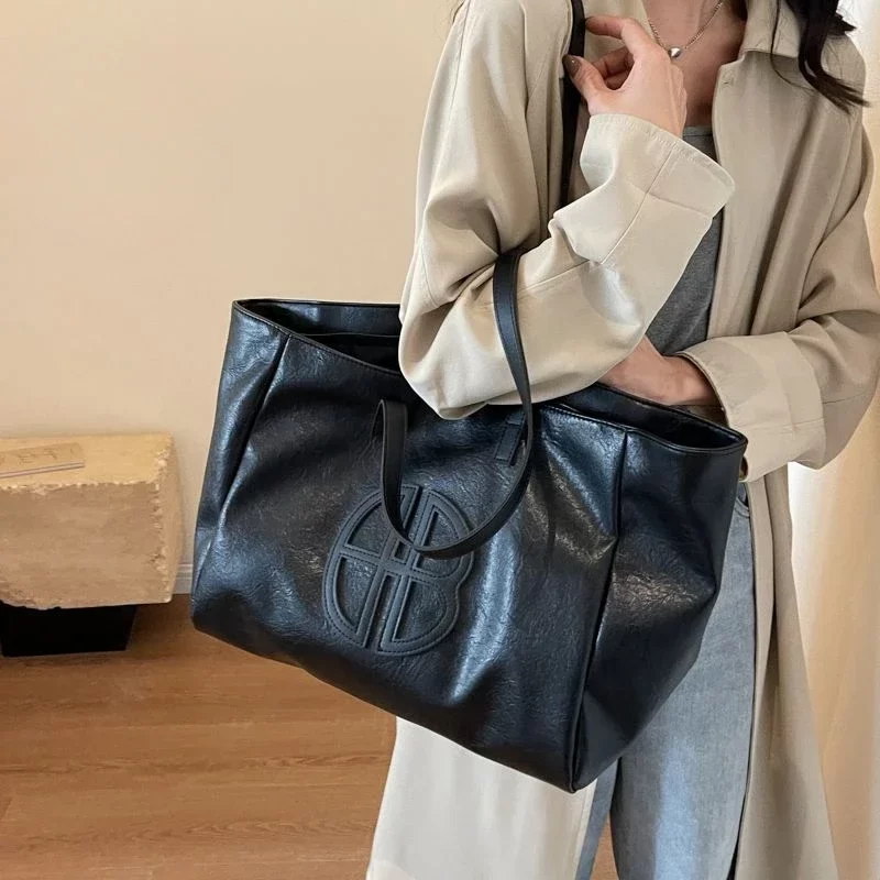 Luxury Vintage Tote Bag for Women,Large Capacity Commuter designer Shoulder Bags,Replicas of luxury Top-Handle Bag 2024 New_2