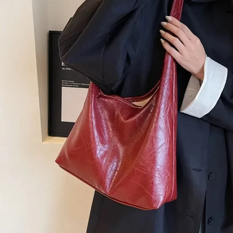 Soft PU Leather Shoulder Bag for Women Wedding Totes All-match Commuter Underarm Bag Bolso Mujer Fashion Large Capacity Handbag_2