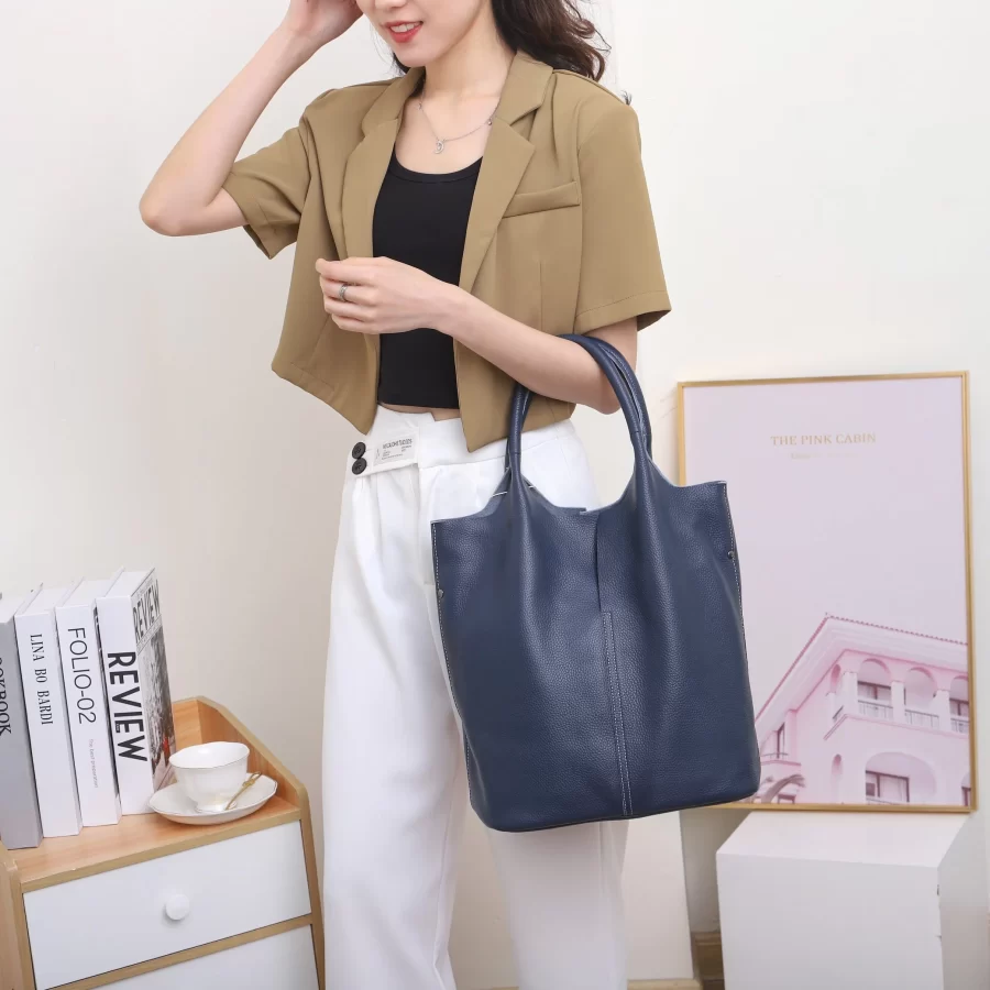 Genuine Leather Commuter Tote Bag Simple Ladies Soft Cowhide Tote Shoulder Handbag Large Capacity Women Bucket Bag 2025 New_13