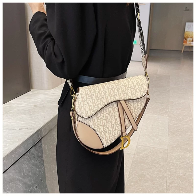 Girls Hundred Handbag Crossbody Saddle Bag Comfortable Shoulder Strap Niche Women Large Capacity Letter Underarm Bag Cross Squar_6