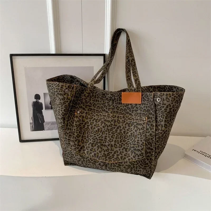 Oversized Leopard Prints Shoulder Bags for Women Deformable Canvas Large Capacity Shopping Totes 2024 Winter New Luxury Handbags_6