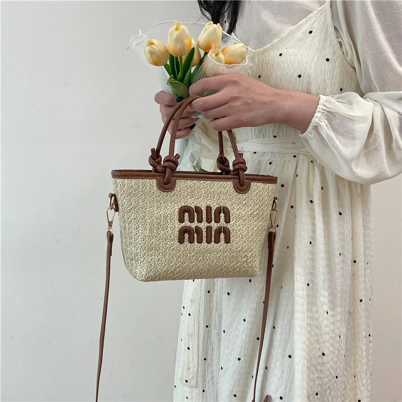 2024 Summer Beach Bag Designer Luxury Tote Shoulder Bags For Women Crossbody Messenger Square Hand Straw Bag Purse Free Shiping_4