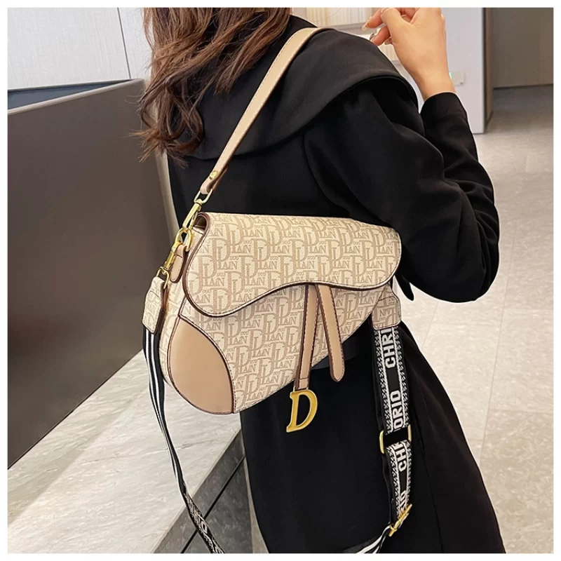 Girls Hundred Handbag Crossbody Saddle Bag Comfortable Shoulder Strap Niche Women Large Capacity Letter Underarm Bag Cross Squar_3