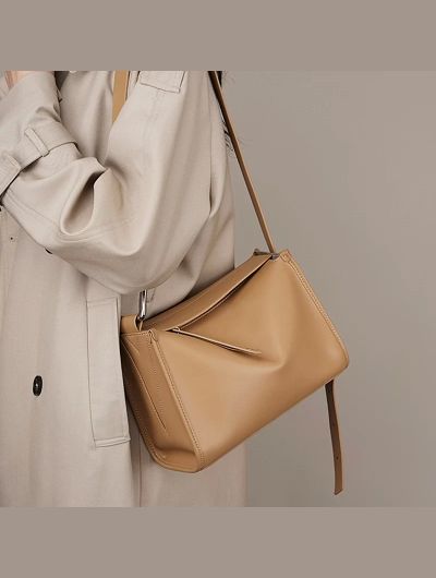 Hifashion Genuine Leather Pillow Shoulder Corssbody Bags For Women 2024 Trend Designer Wide Strap Boston Small Ladies Handbags