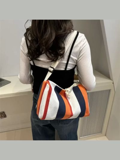 Fashion Winter Large-capacity New Women's Bags Are Versatile Striped Casual Simple and Generous and Straddle The Shoulder