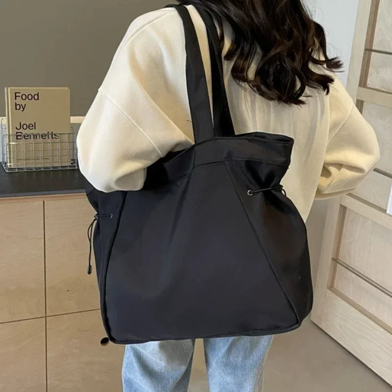 Casual Fashion Large Capacity Tote Bag Simple Travel Bag Women Large Shoulder Bag Aesthetic Handbags Drawstring Tote Handbag_1