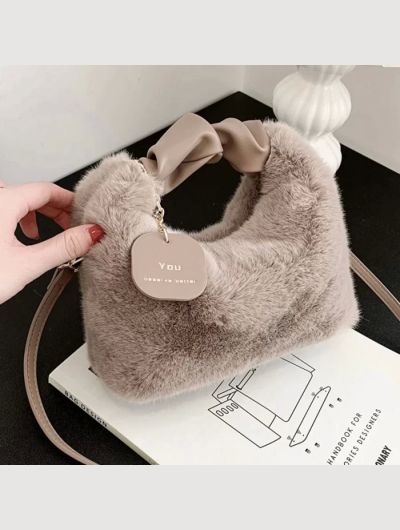 New Winter Plush Bag Long Fur Handbag Women's Crossbody Bag Fashion Trend Shoulder Bag Purses and Handbags