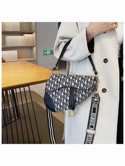 Girls Hundred Handbag Crossbody Saddle Bag Comfortable Shoulder Strap Niche Women Large Capacity Letter Underarm Bag Cross Squar