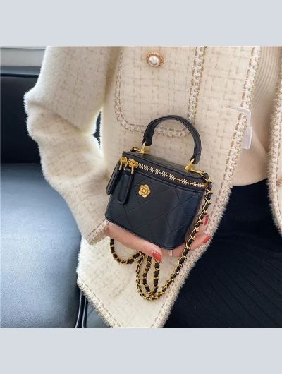 Small  Shoulder Bucket Bag For Women Classic Mini Clutches Female Small Square Box Crossbody Metal Chain Handbag