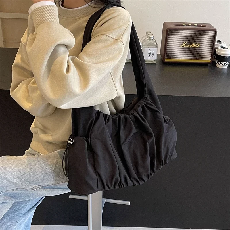 Hot Selling Fashion Nylon Pleated Women's Crossbody Bag 2025 New Casual Trend Versatile Large Capacity Tote Women's Shoulder Bag_4