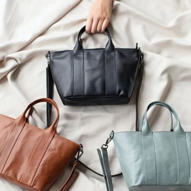 Comfortable and Stylish Shoulder Bags: The Perfect Accessory for Any Occasion