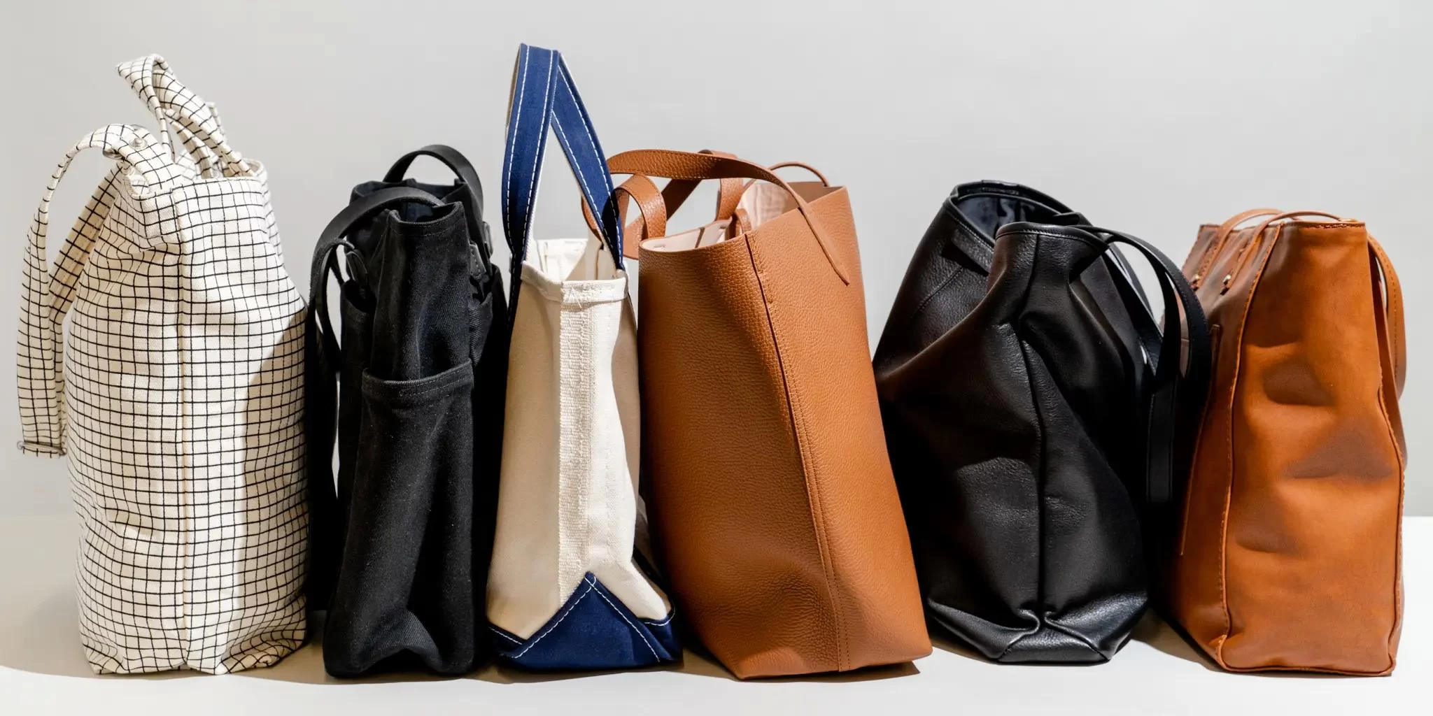 Comfortable Handbags for Travel and Everyday Use: The Perfect Blend of Style and Function