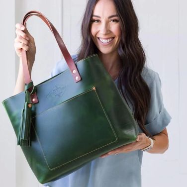 Green Leather Bags: Eco-Friendly Fashion for the Modern Shopper